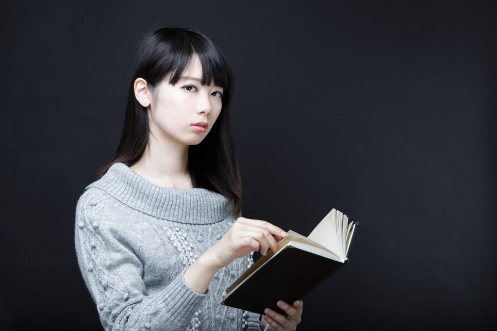 女の子